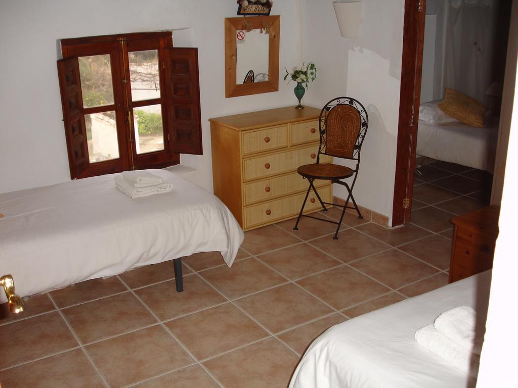 Almond Reef Casa Rural Los Alias Room photo